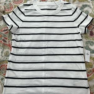 Banana Republic Slub Crew-Neck T Shirt (Brand new)